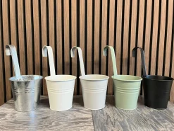 Bloempot zink met haak 5 kleuren