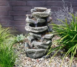 Fontein rotsen waterval