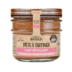 Hazelnoten, melk en sprankelende suiker boterhampasta