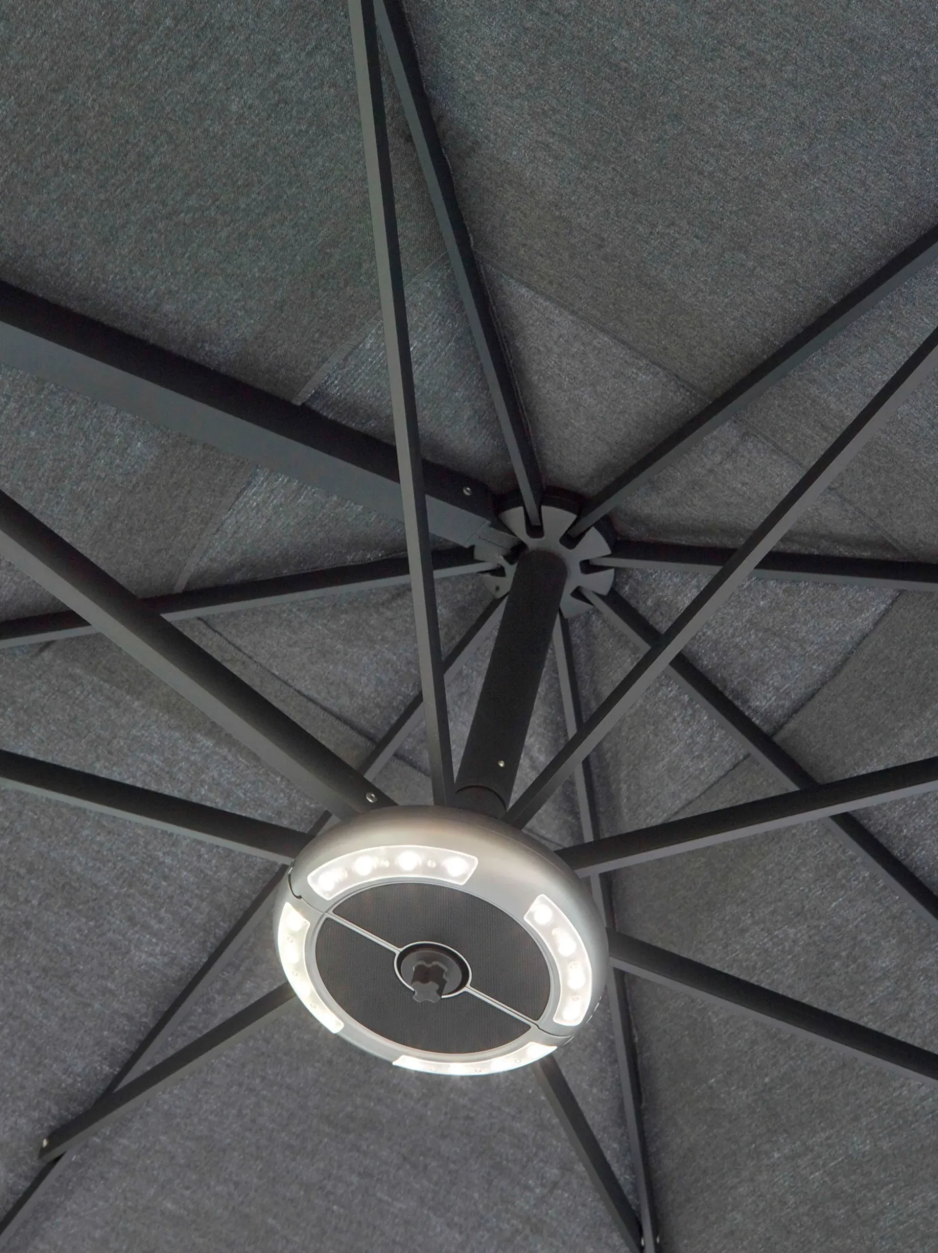 Luna LED light bluetooth speaker