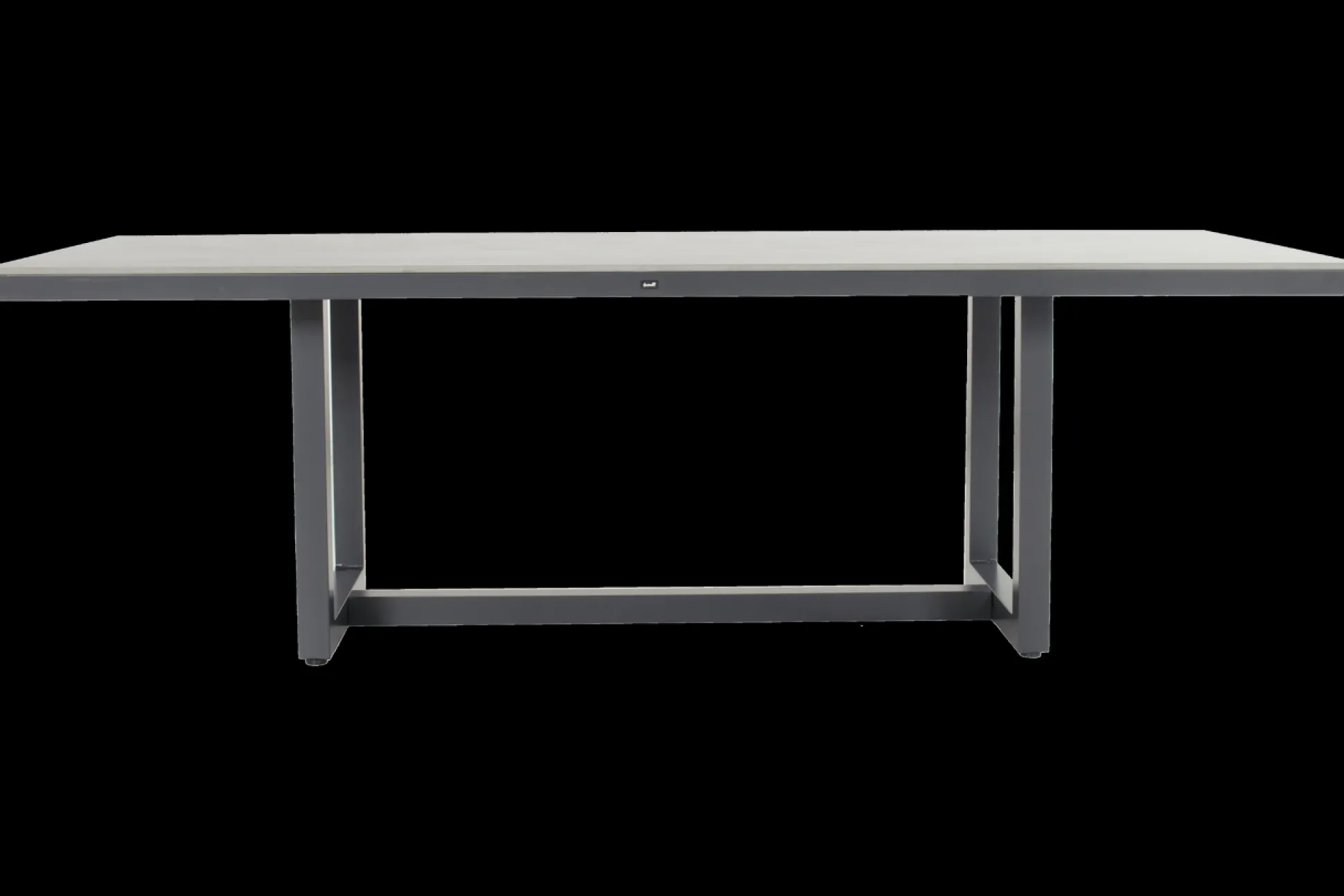 Luto dining tafel