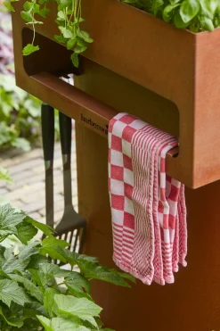 Nestor Island corten staal