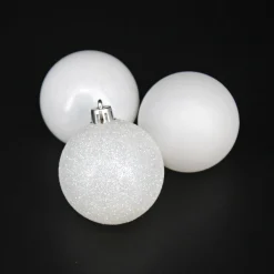 Set van 18 kerstballen