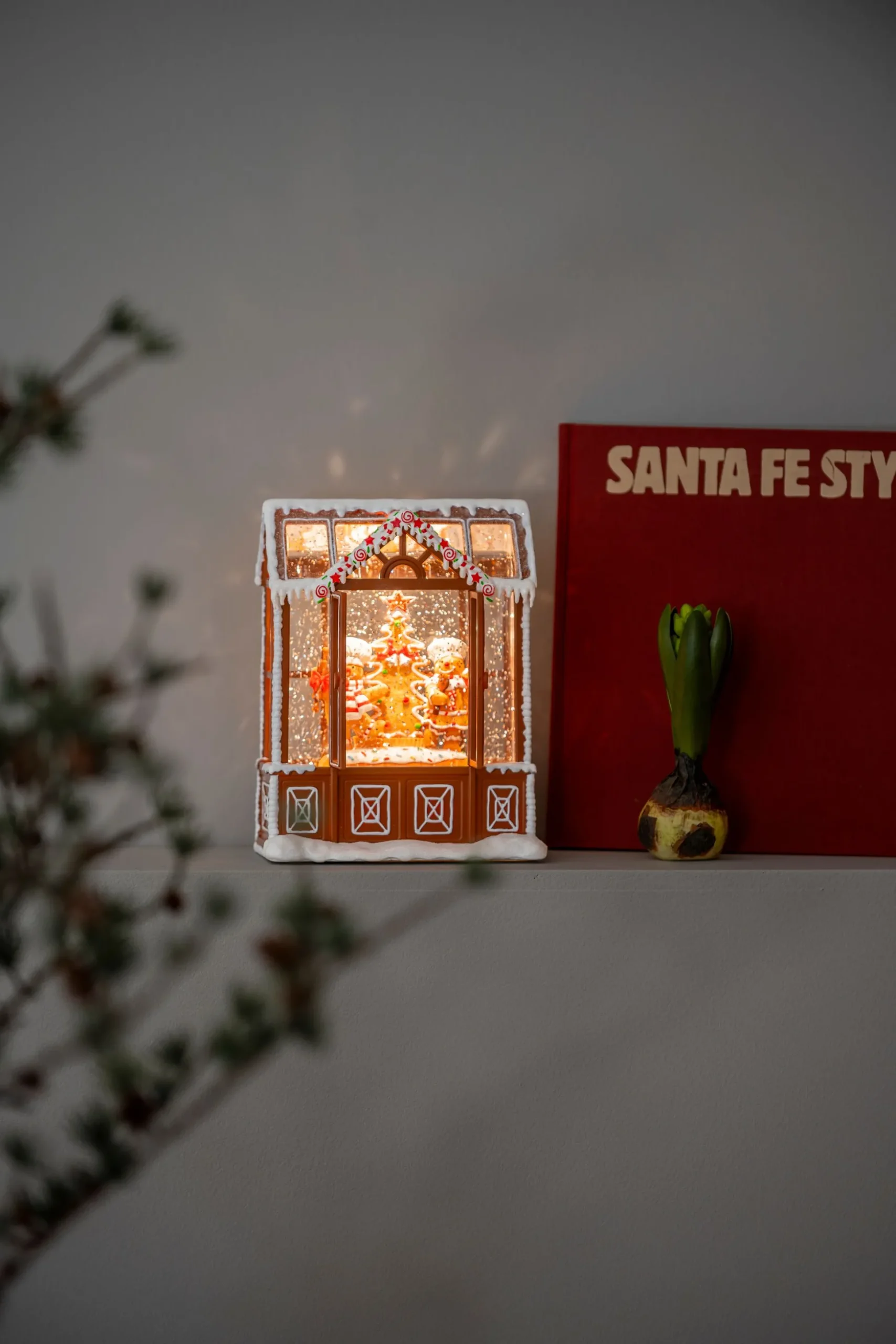 Waterspinner peperkoekhuisje led warmwit voor binnen